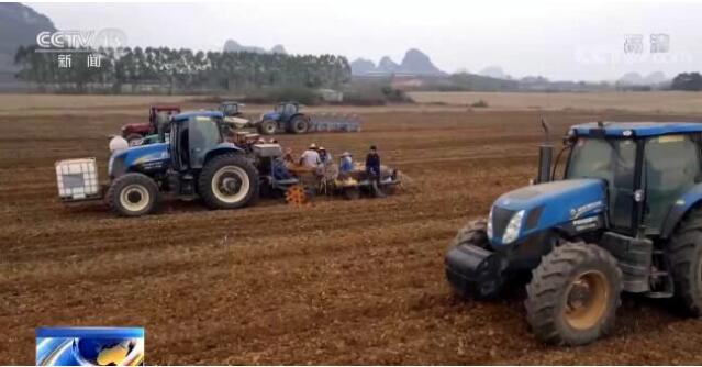 机械化助力甘蔗种植 广西崇左智慧农机成亮点